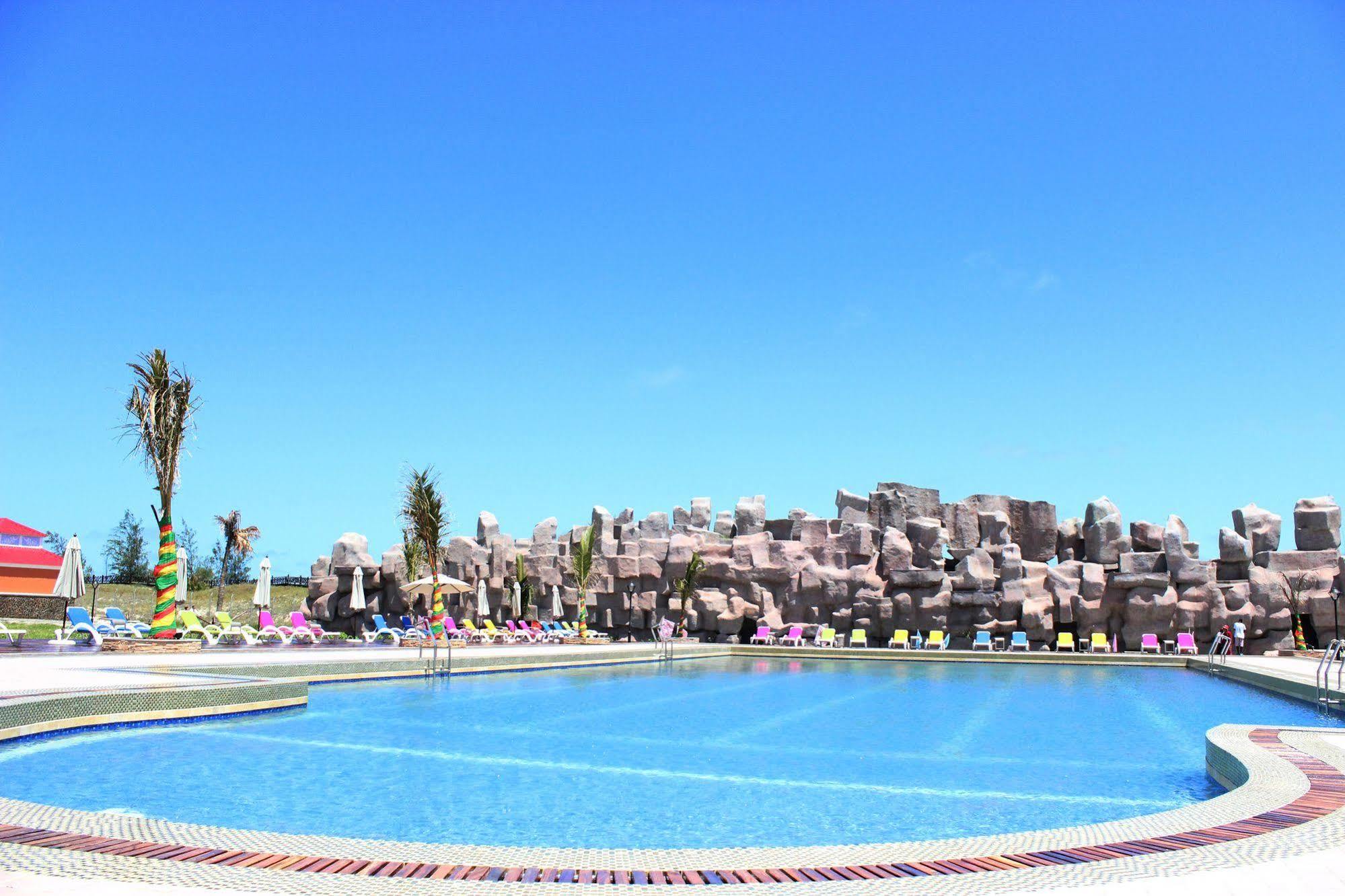 Golden Peacock Resort Hotel Beira Exterior foto